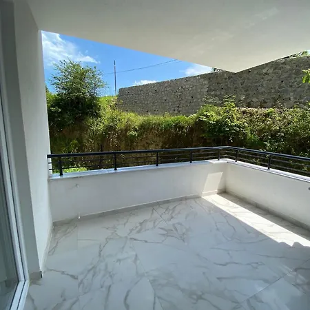 Apartment Valley House *